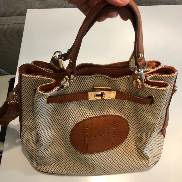 Beige bag with brown details - Picture 10 of 12